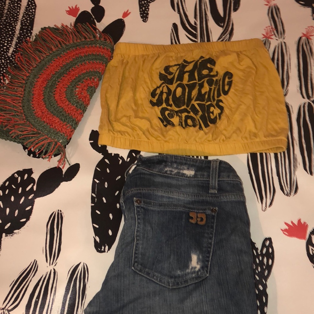 Flouncy tube top